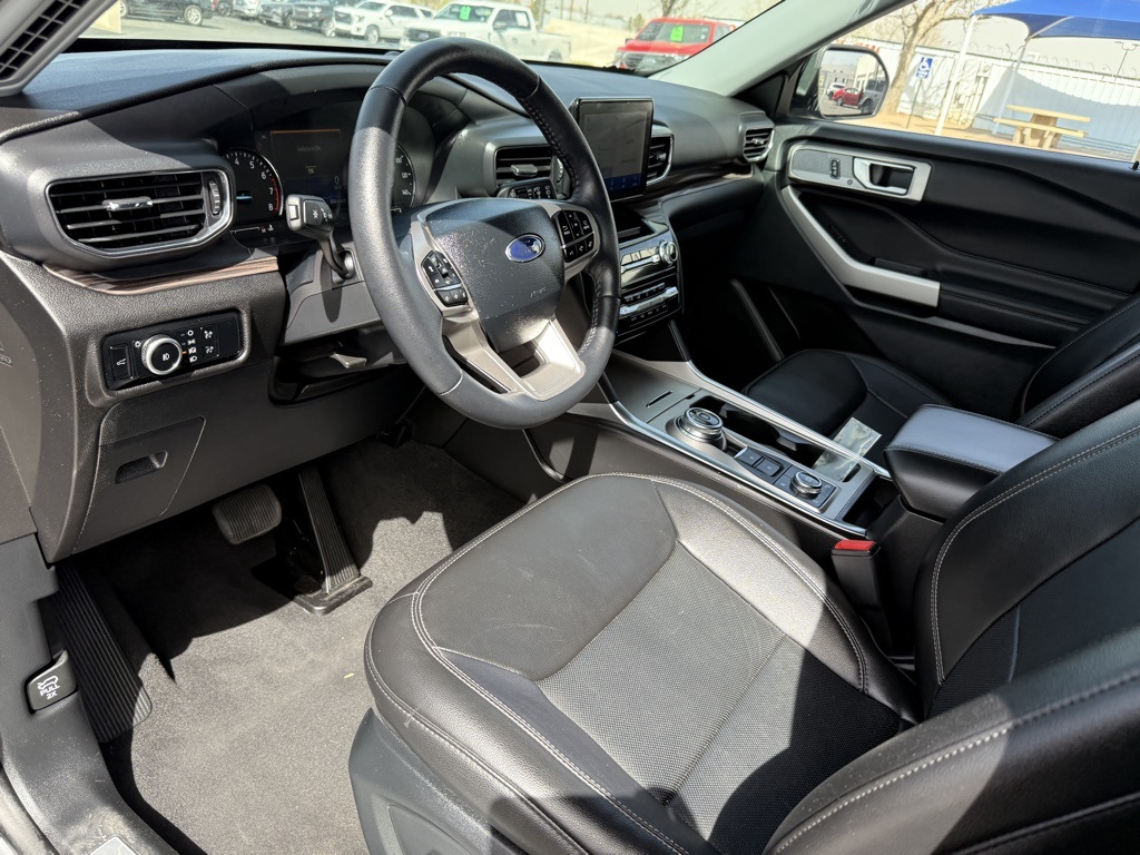 2024 Ford Explorer Limited photo 6