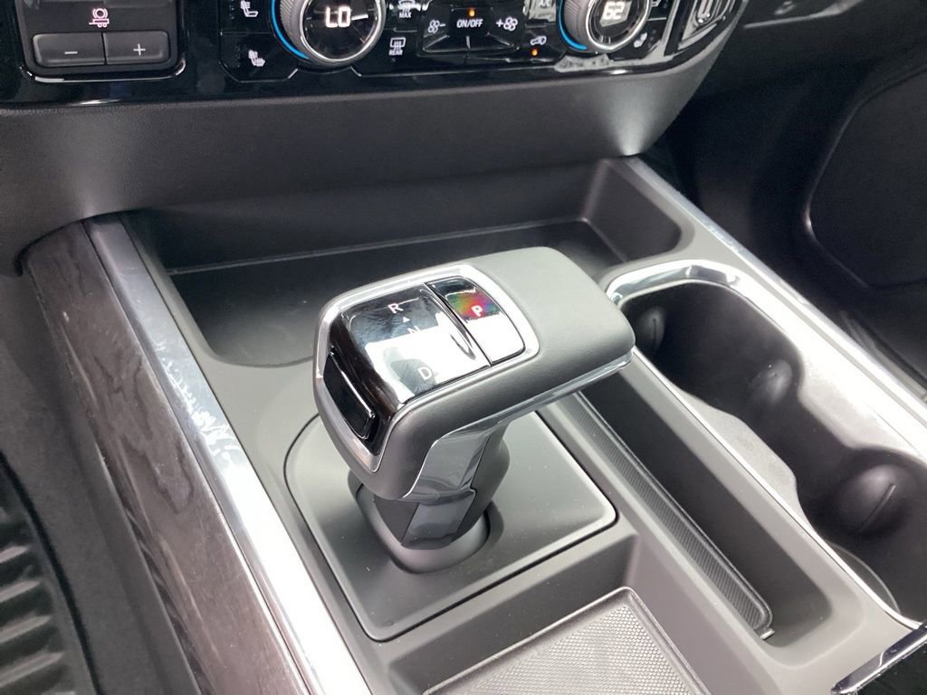 2025 Chevrolet Silverado 1500 LTZ photo 16