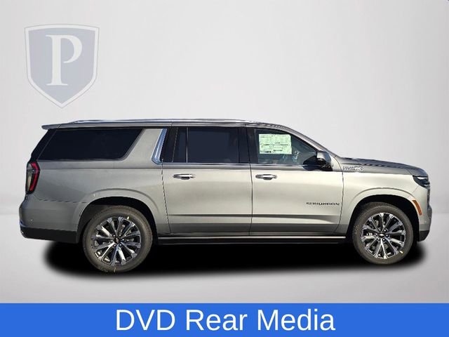 2026 Chevrolet Suburban High Country photo 3