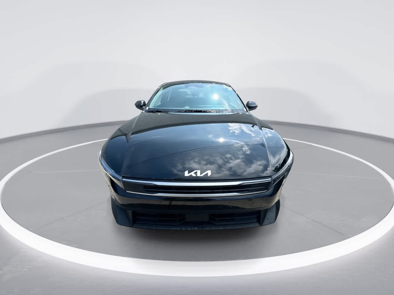 2025 Kia K4 LXS photo 3