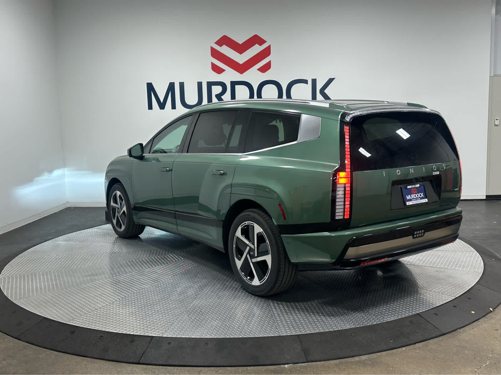 2026 Hyundai Ioniq photo 3