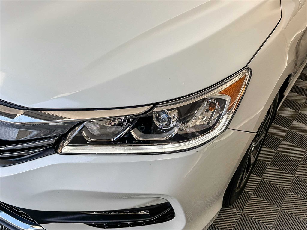 2016 Honda Accord EX-L V6 photo 5