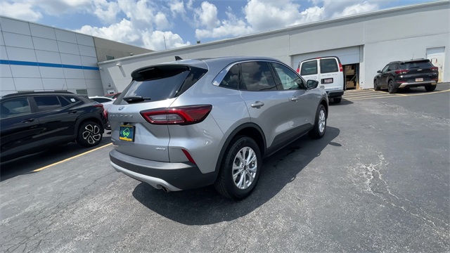 2023 FORD ESCAPE - Image 8