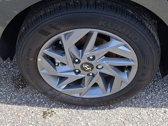 2025 Hyundai Elantra Hybrid Blue photo 5