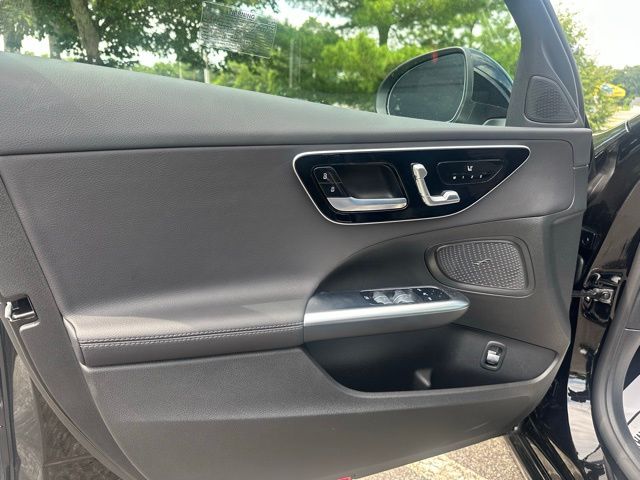 2025 Mercedes Benz C 300 4MATIC photo 11