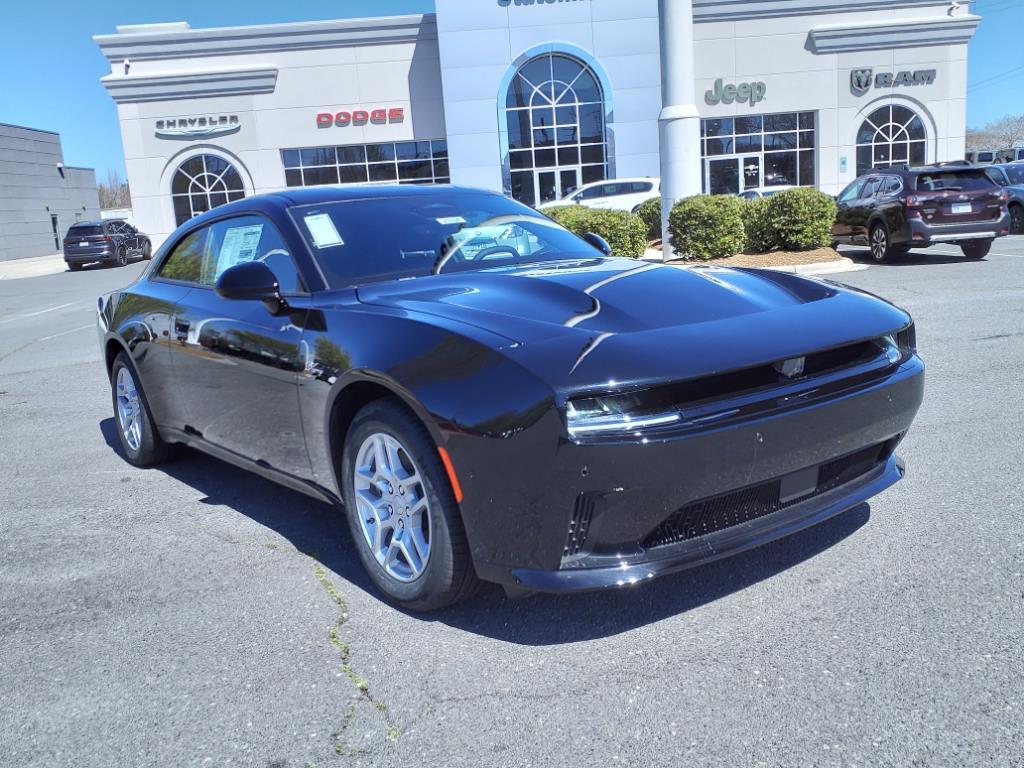 2025 Dodge Charger R/T photo 3
