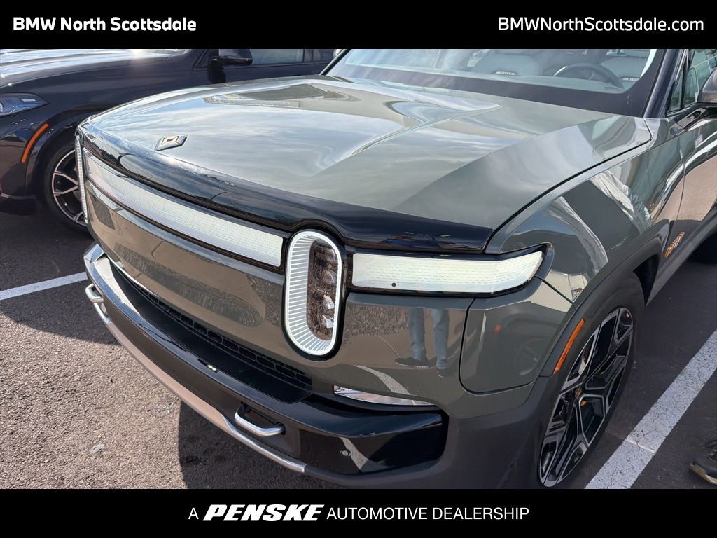 2023 Rivian R1S Adventure's photo