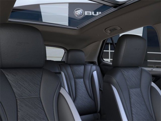 2025 Buick Envision Sport Touring photo 24