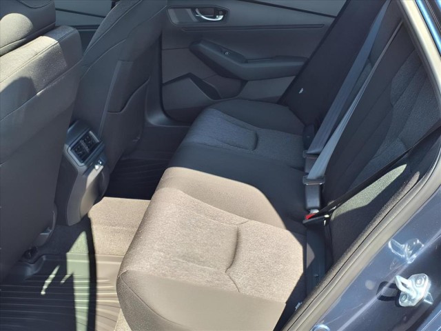 2025 Honda Accord SE photo 9