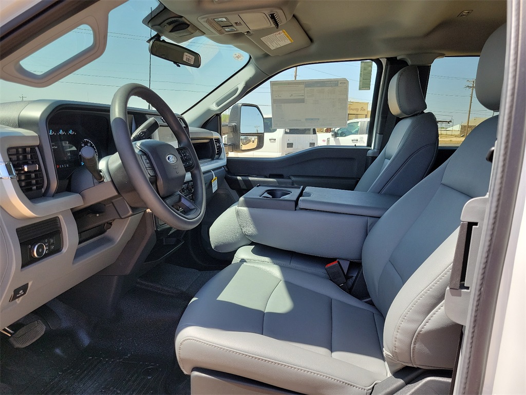 2025 Ford F-350 XL photo 19
