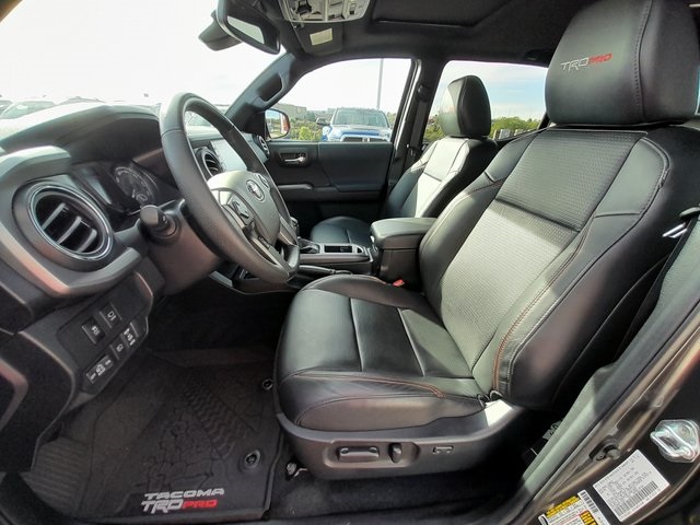 2023 Toyota Tacoma SR5 photo 34