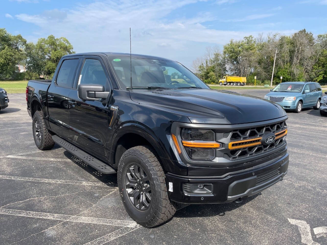 2025 Ford F-150 Tremor photo 3