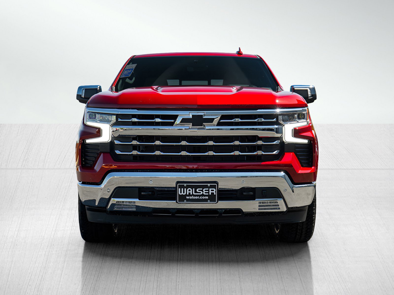 2025 Chevrolet Silverado 1500 LTZ photo 2