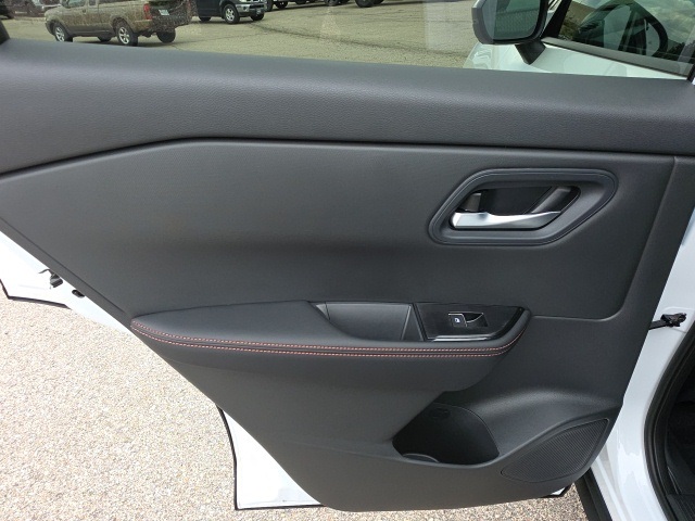 2026 Nissan Rogue SV photo 19