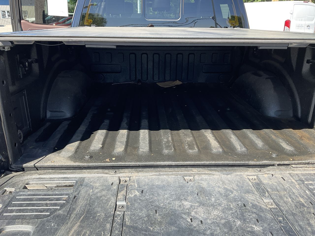 2022 Ford F-150 XL photo 21