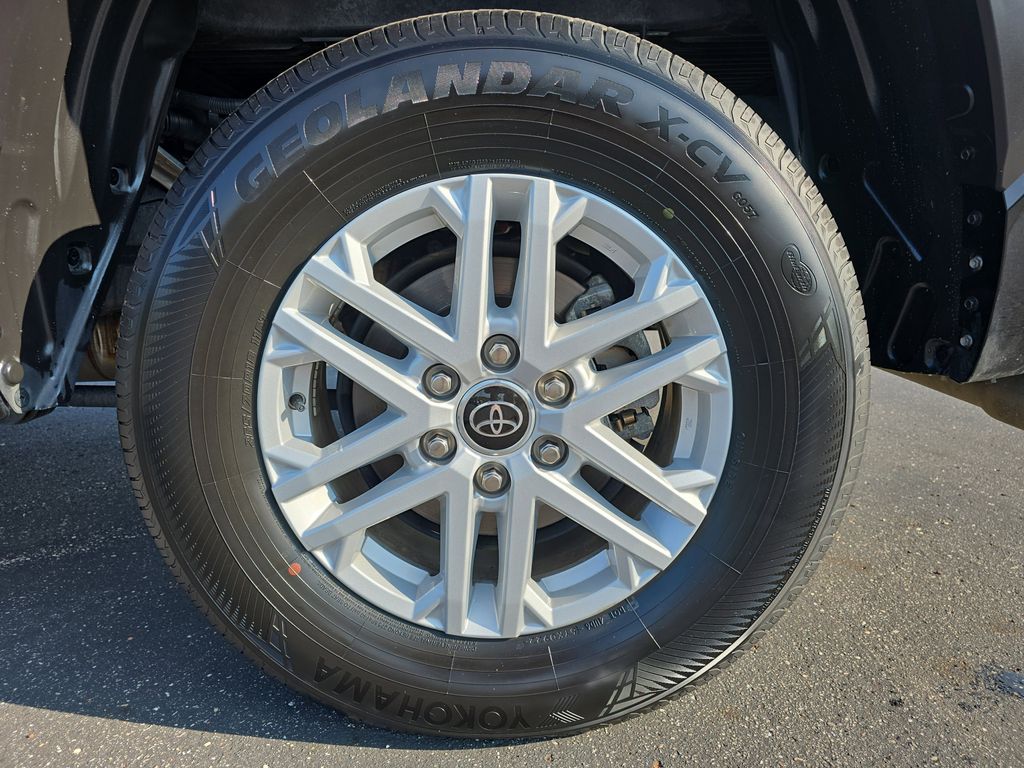 2023 Toyota Tundra SR5 photo 32