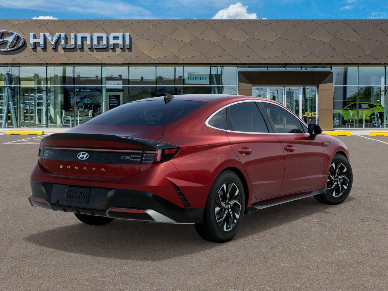 2025 Hyundai Sonata SEL photo 2