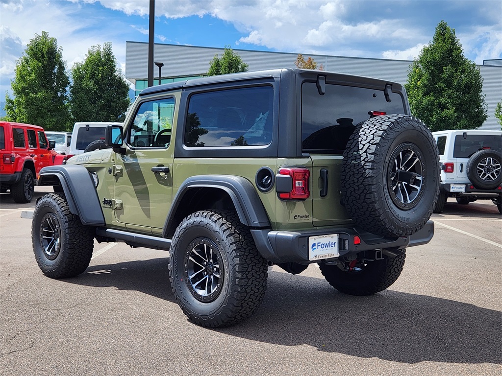2025 Jeep Wrangler Willys photo 2