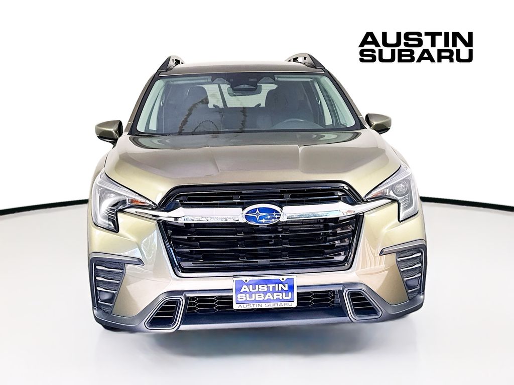 2024 Subaru Ascent Premium photo 2