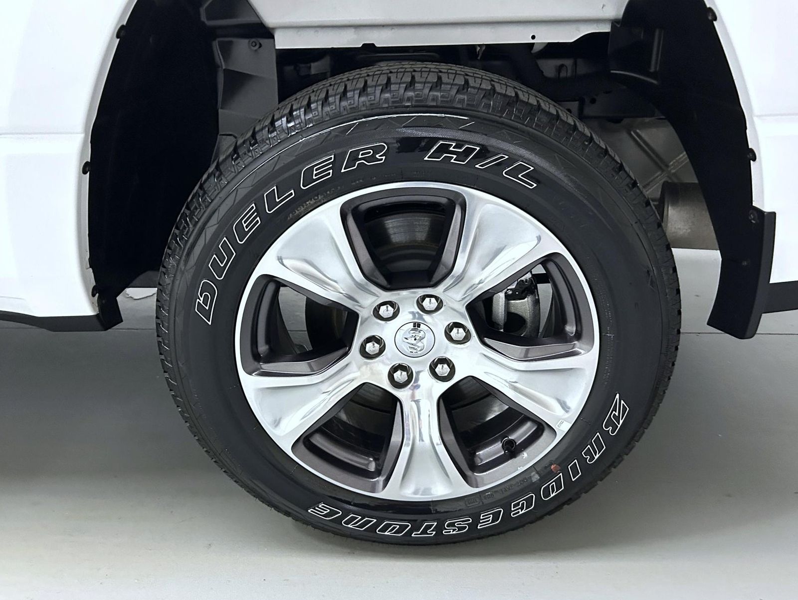 2023 Ram 1500 Laramie photo 21