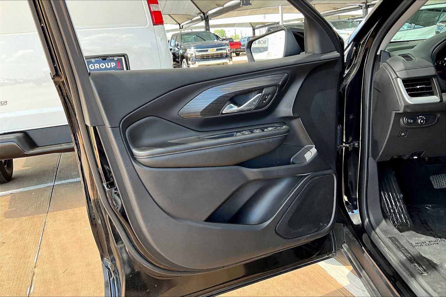 2024 Gmc Terrain SLE photo 18