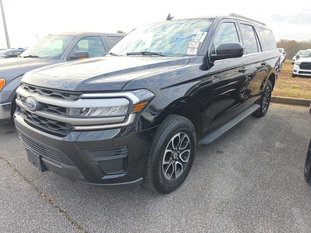 2024 Ford Expedition XLT's photo