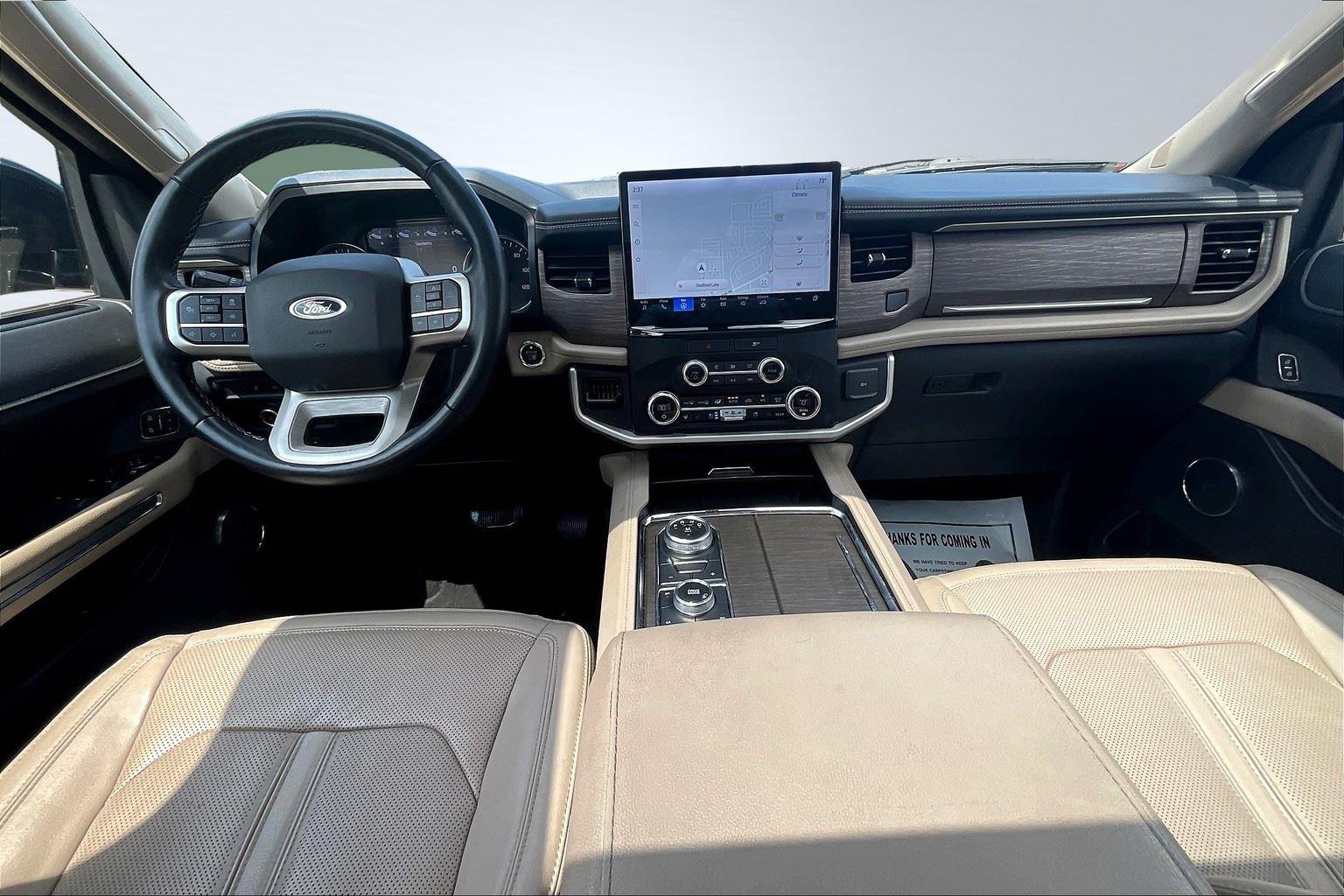 2023 Ford Expedition Limited photo 15
