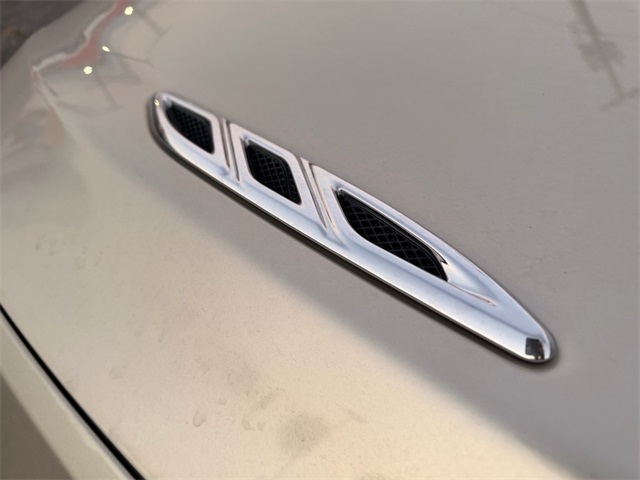 2013 Buick LaCrosse Leather photo 3