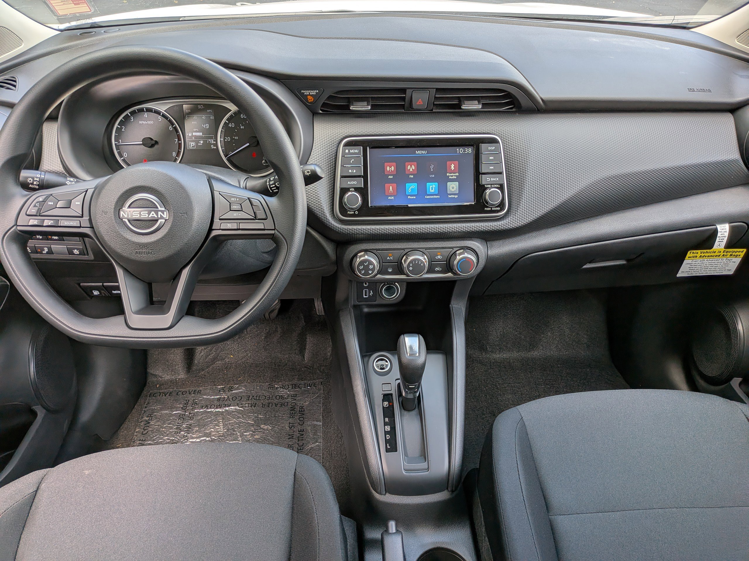 2025 Nissan Kicks Play S photo 7