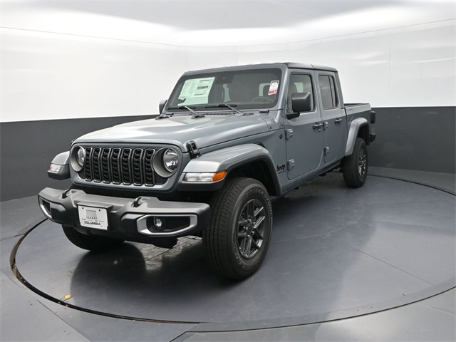 2025 Jeep Gladiator Sport S photo 2