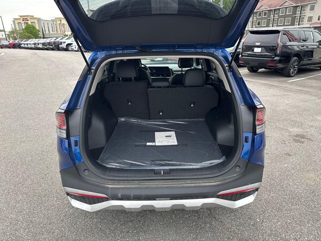 2024 Kia Sportage EX photo 18