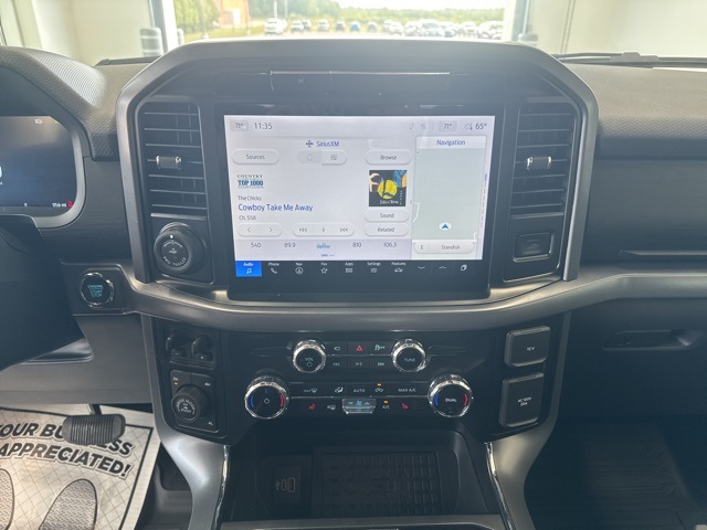 2025 Ford F-150 XLT photo 23