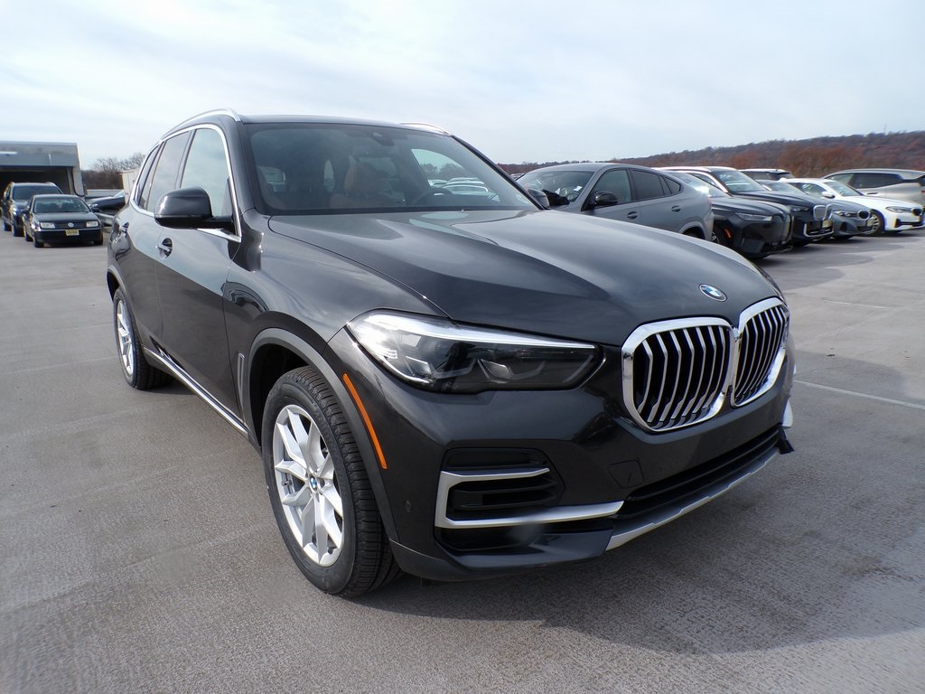 2023 BMW X5 40i's photo