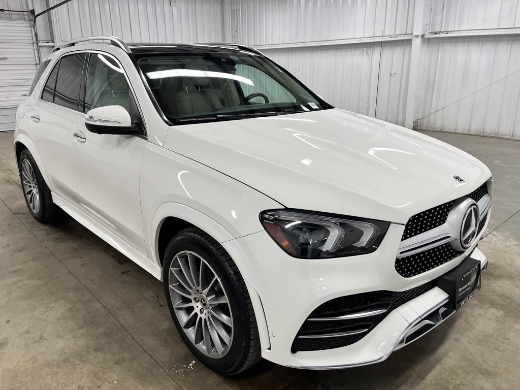 2022 Mercedes Benz GLE 350 photo 2