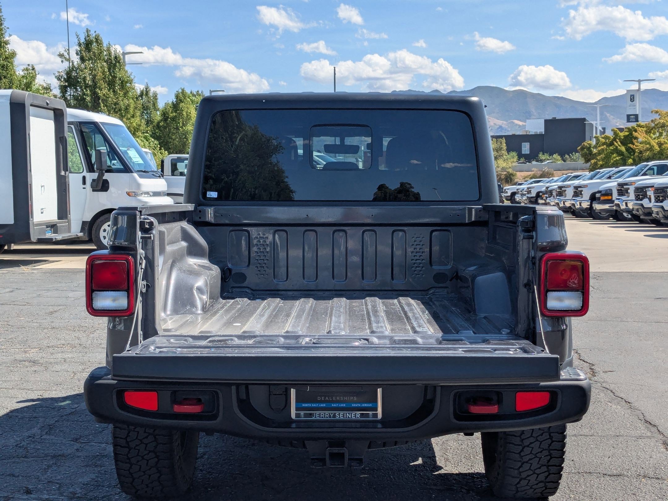 2022 Jeep Gladiator Rubicon photo 21