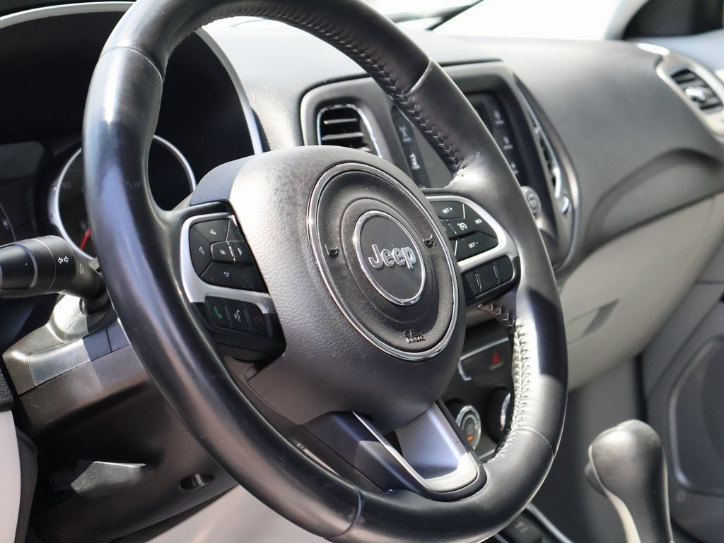 2018 Jeep Compass Latitude photo 24