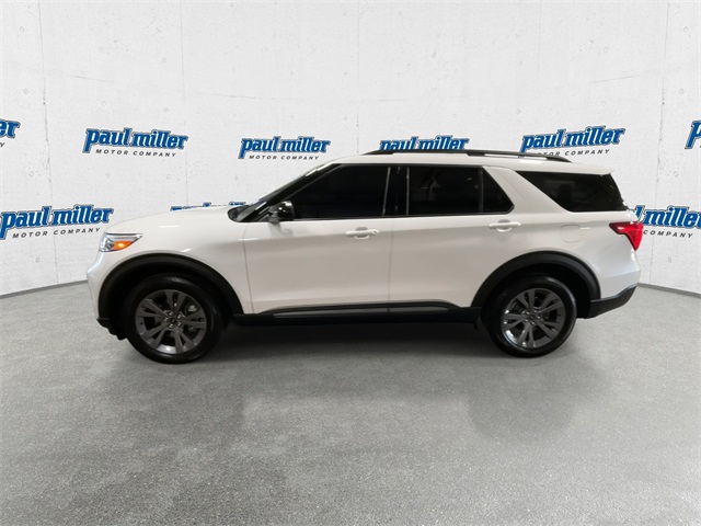2023 Ford Explorer XLT photo 6