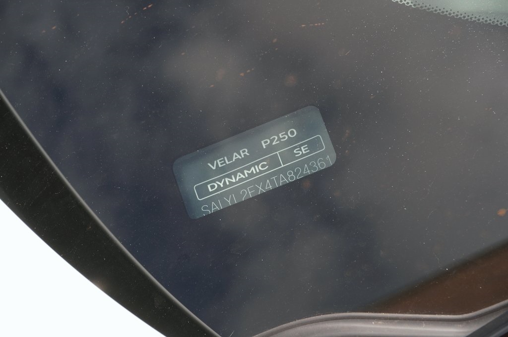 2026 LAND ROVER RANGE ROVER VELAR - Image 29