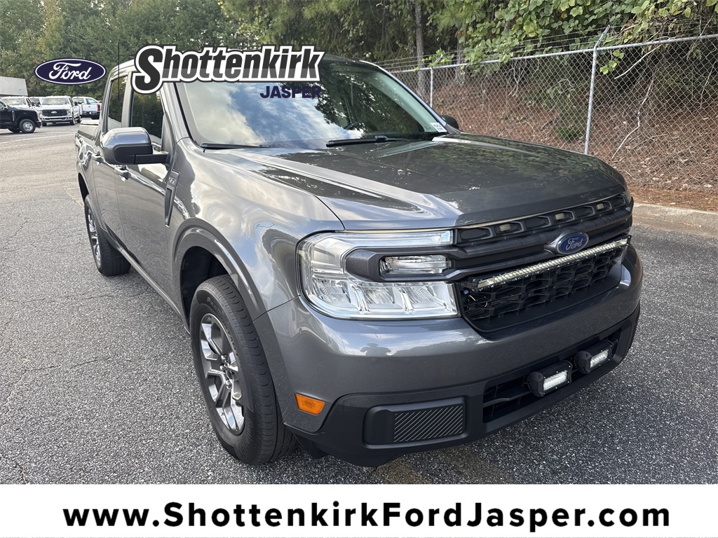 2023 Ford Maverick XLT's photo