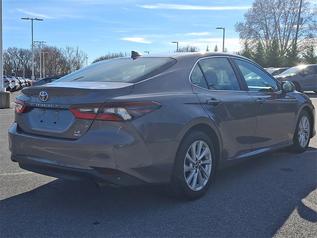 2023 Toyota Camry LE photo 2