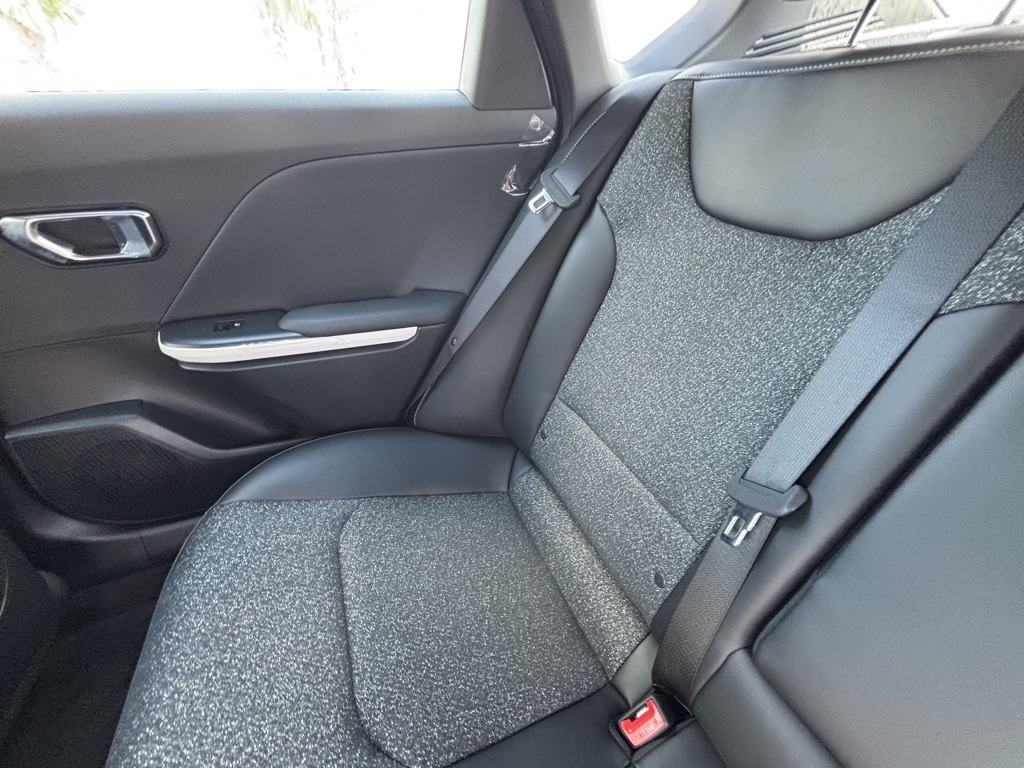 2025 Kia K4 GT-Line photo 17