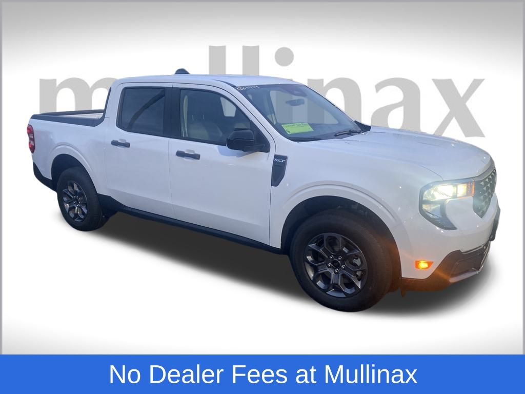 2025 Ford Maverick XLT's photo