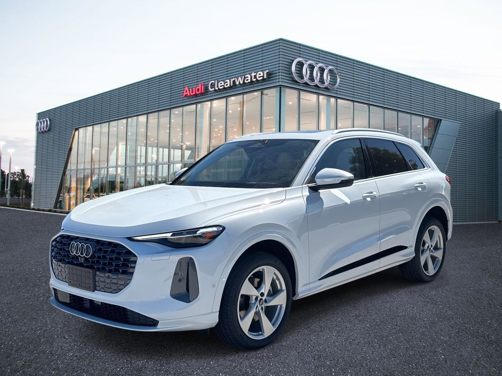 2025 Audi New Q5 Premium Plus's photo