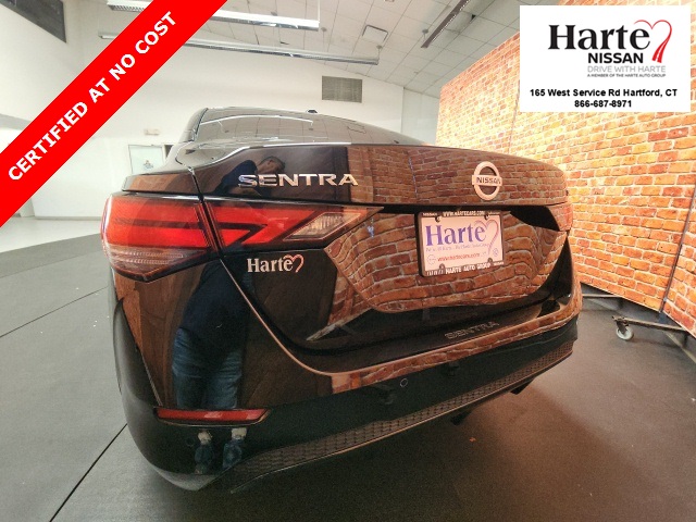 2021 Nissan Sentra SV Premium photo 4