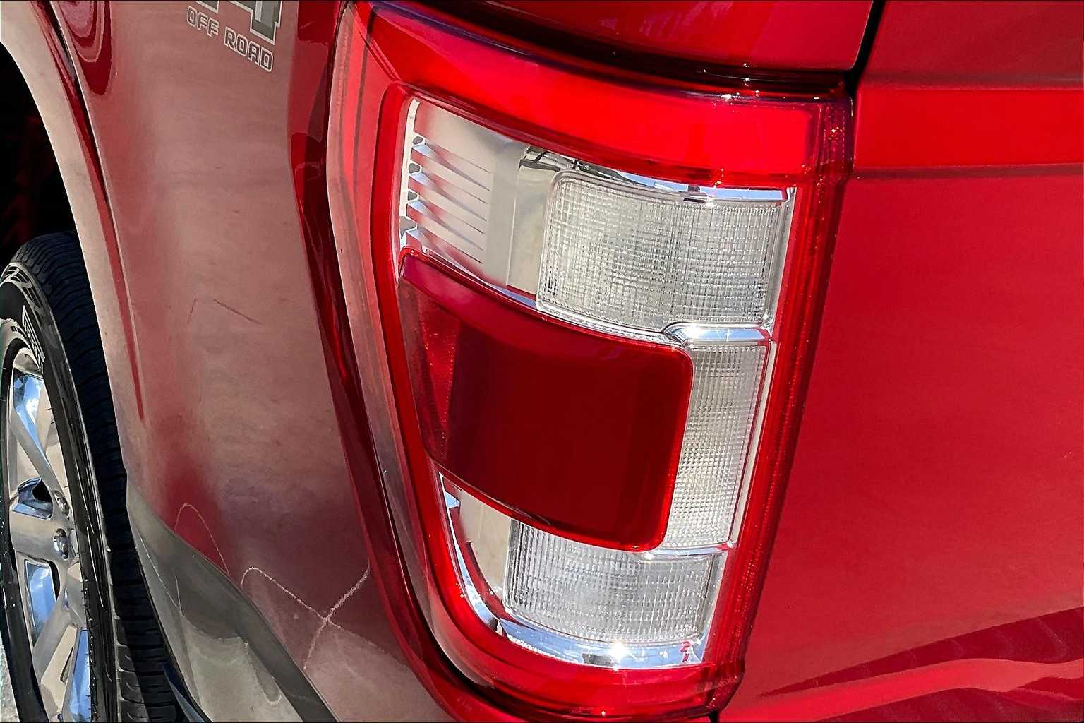 2021 Ford F-150 Lariat photo 27