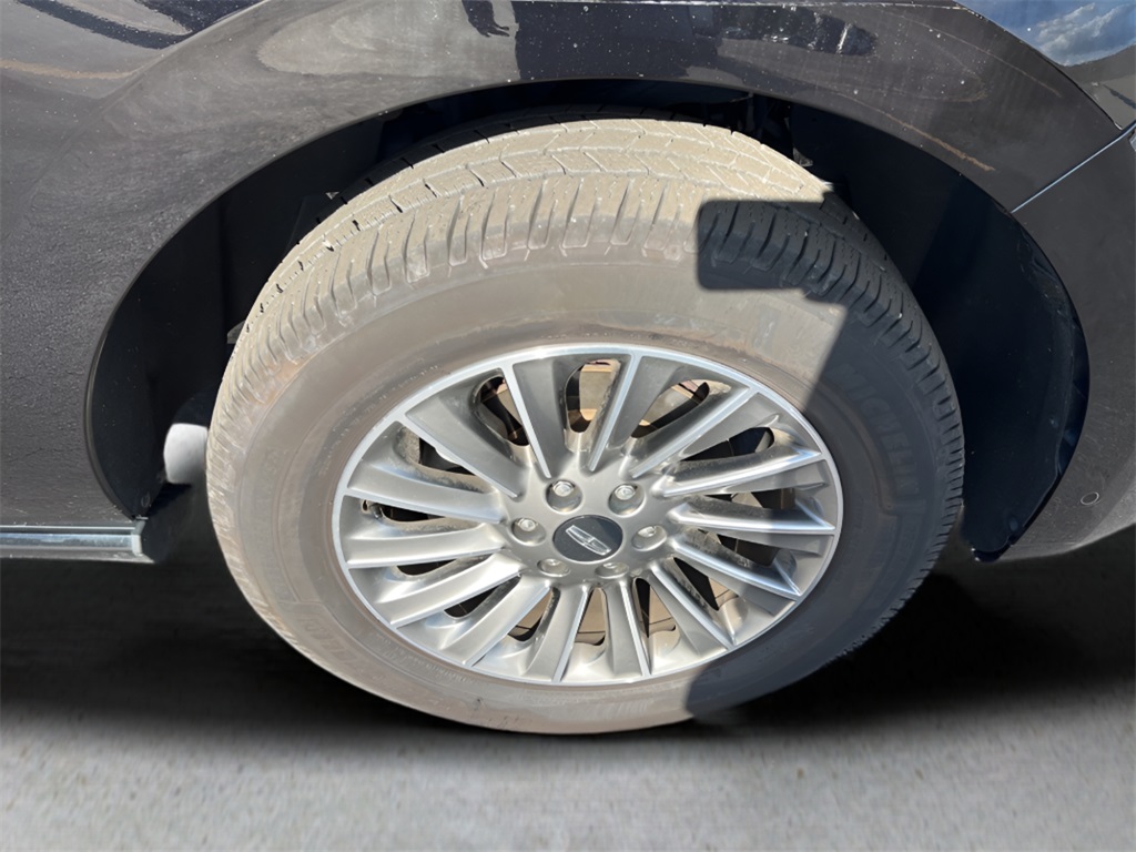 2021 Lincoln Navigator Standard photo 10