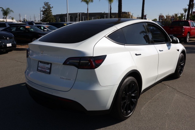 2021 Tesla Model Y Long Range photo 3