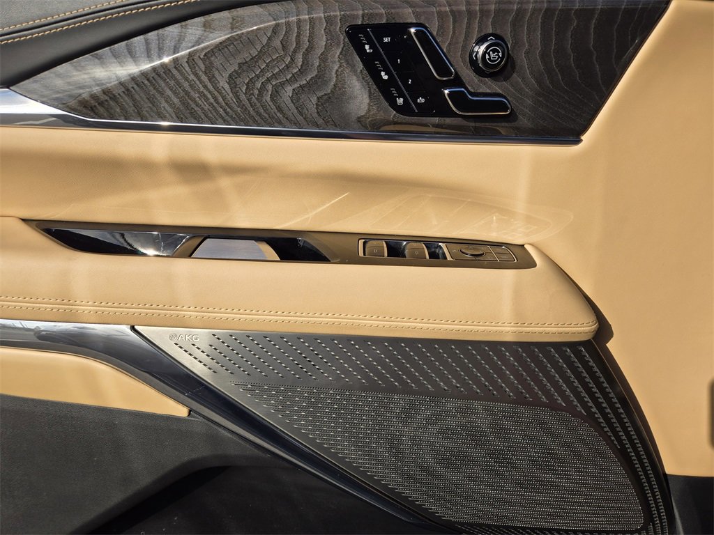 2025 Cadillac Escalade IQ Sport photo 23