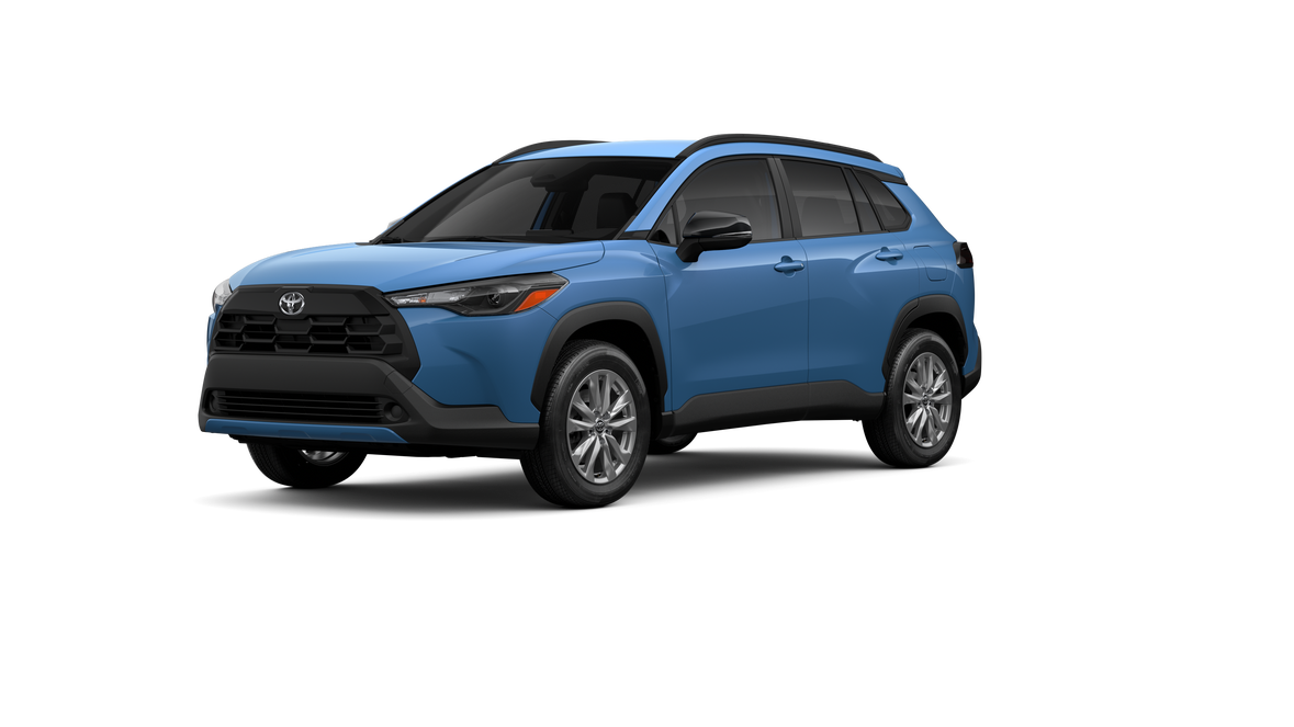 2026 Toyota Corolla Cross LE's photo