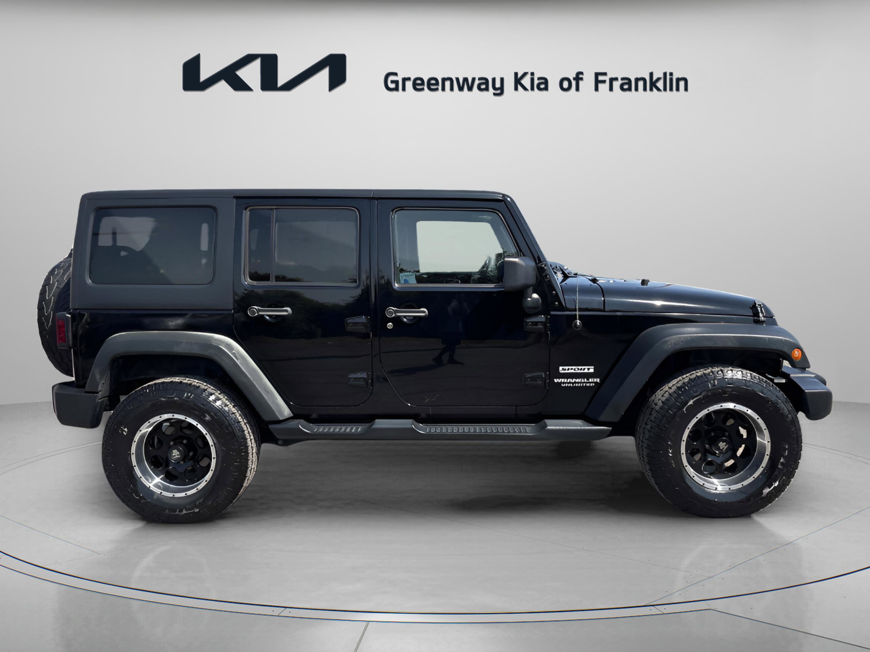 2013 Jeep Wrangler Unlimited Sport photo 8
